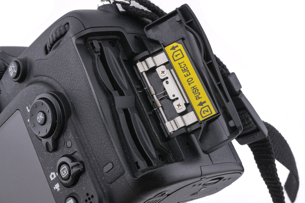 Nikon D7200