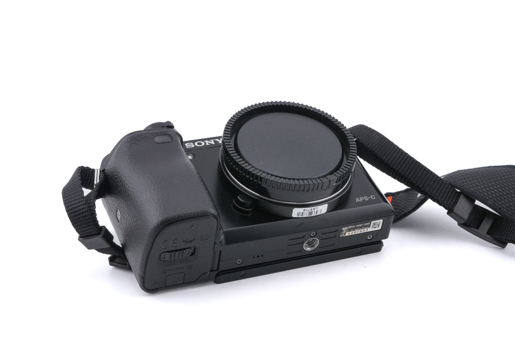 Sony A6000