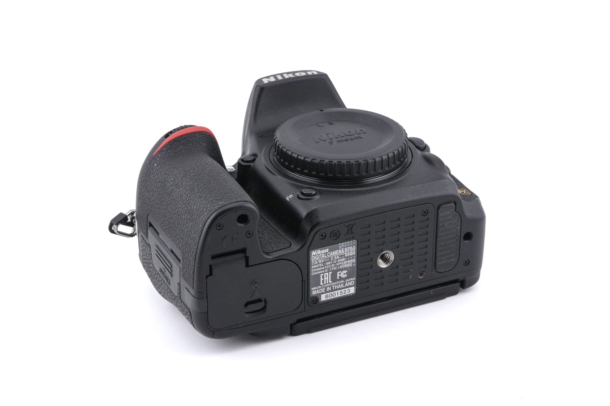 Nikon D750