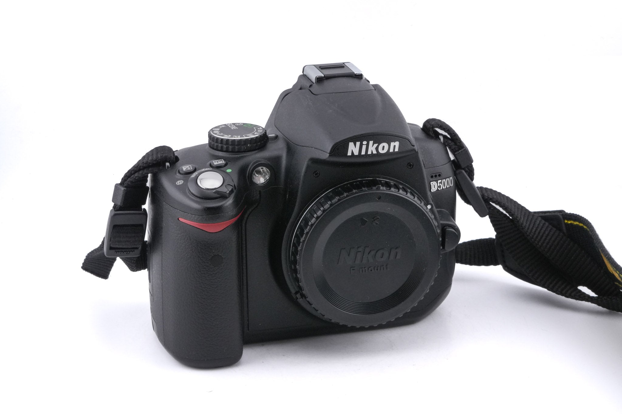 Nikon D5000