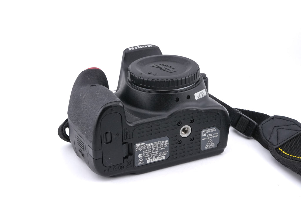 Nikon D3400