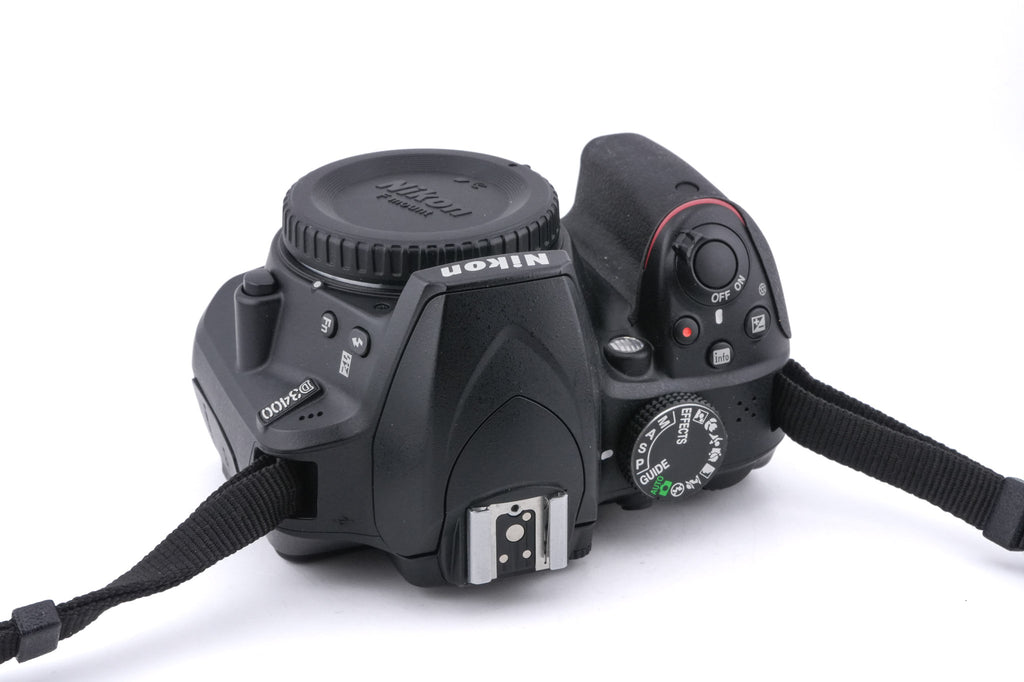 Nikon D3400