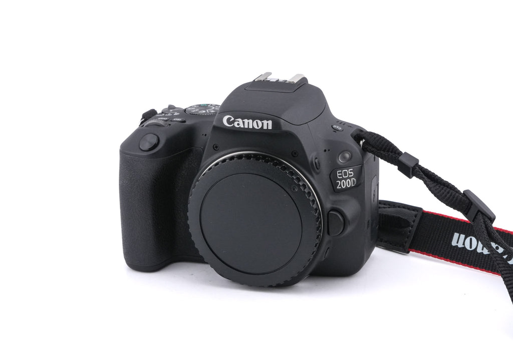 Canon EOS 200D