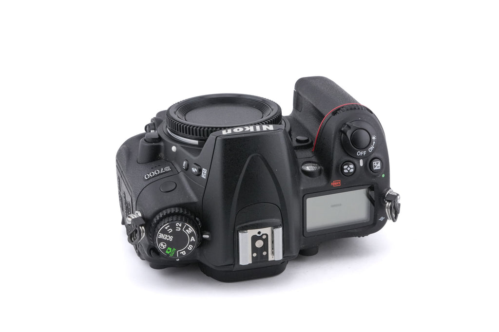 Nikon D7000