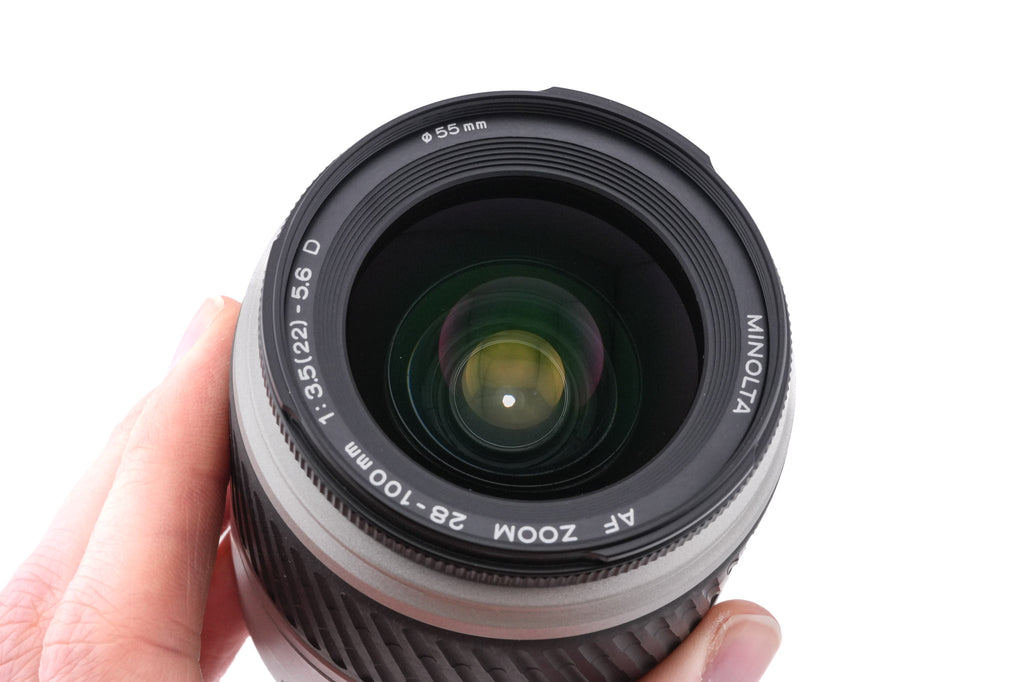 Minolta 28-100mm f3.5-5.6 AF Zoom D