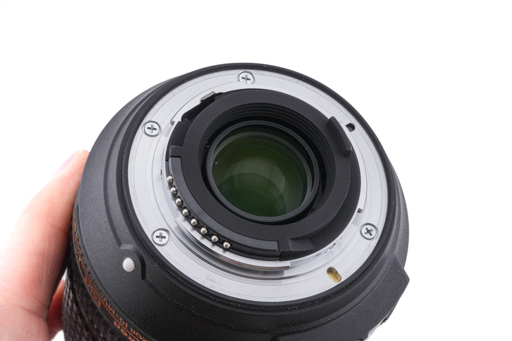 Nikon 18-140mm f3.5-5.6 AF-S Nikkor G ED VR