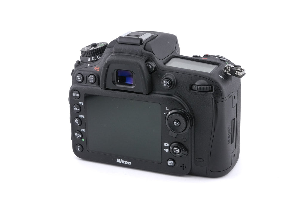 Nikon D7100