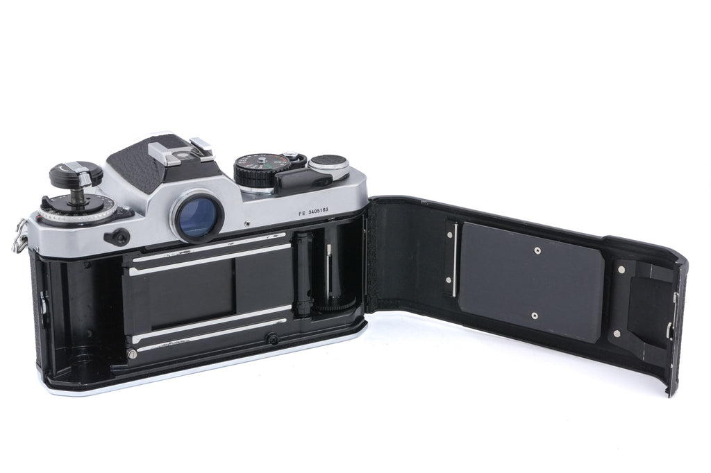Nikon FE