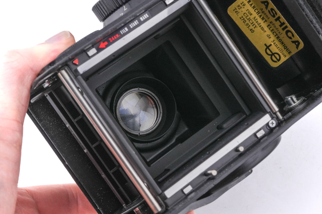 Yashica Mat-124 G
