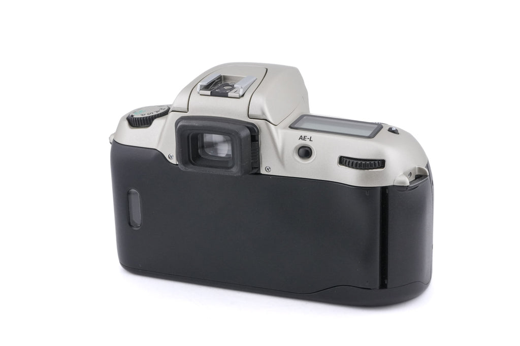 Nikon F60