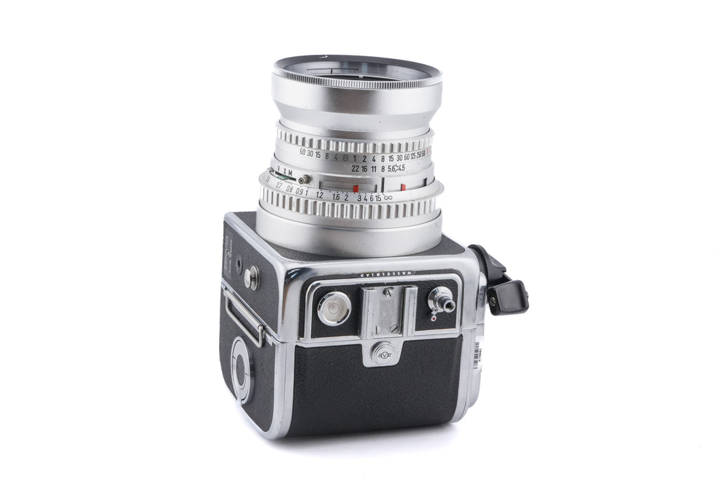 Hasselblad Super Wide C (SWC) (Silver, 10049) + C12 Film Magazine (30015 / TIMAC) + SWC Viewfinder (52035/TISOC)