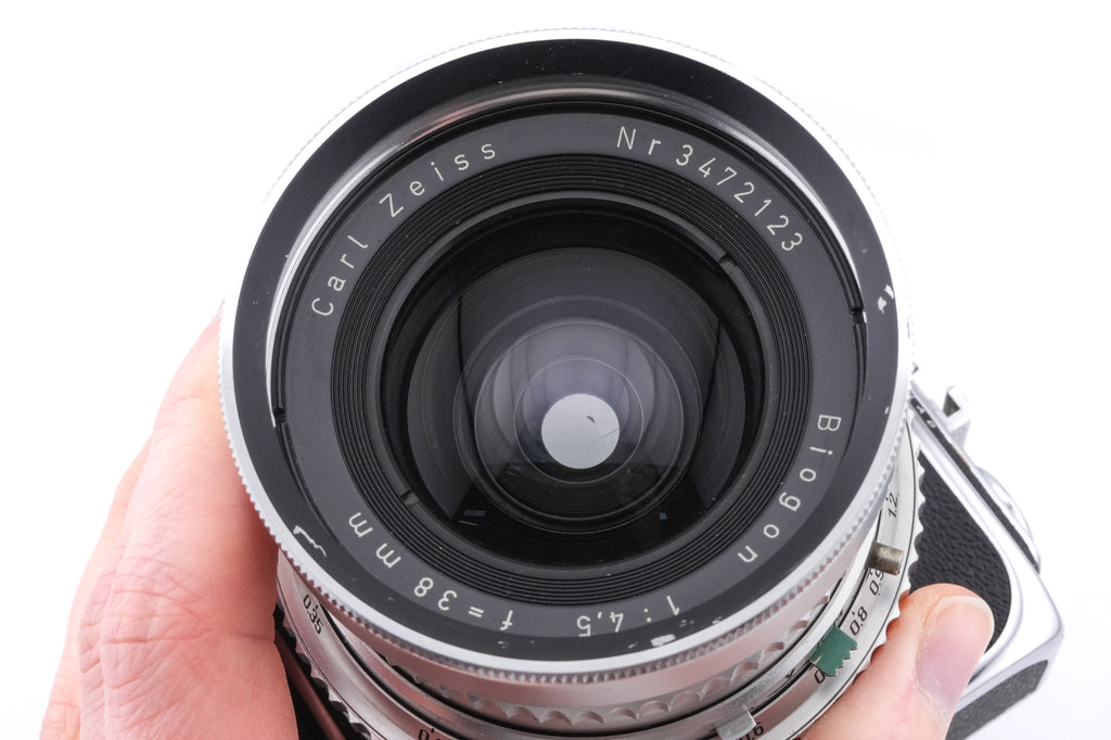 Hasselblad Super Wide C (SWC) (Silver, 10049) + C12 Film Magazine (30015 / TIMAC) + SWC Viewfinder (52035/TISOC)