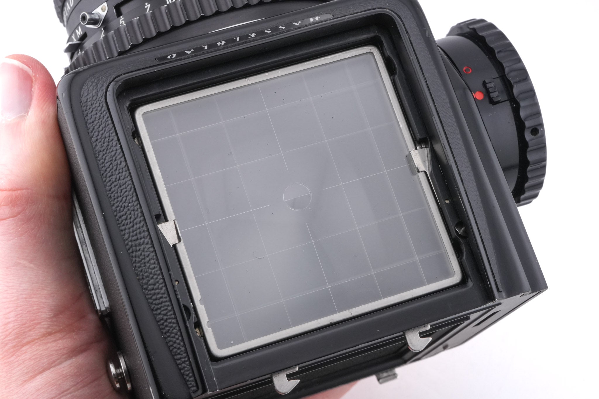 Hasselblad 500C/M (Black, 10170) + Acute Matte D Grid / Split Image Focusing Screen (42217) + A12N Film Magazine + 80mm f2.8 Planar T* C (Black, 20028) + Waist Level Finder (New / Black, 42323)