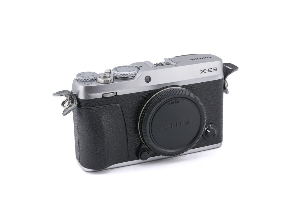 Fujifilm X-E3 + EF-X8 Flash