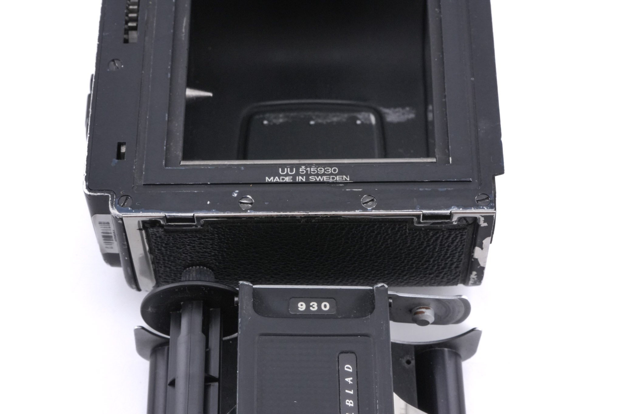Hasselblad 500C/M (Black, 10170) + A12 Film Magazine (Black, 30147) + Acute Matte Focusing Screen (42165) + Waist Level Finder (Old / Black, 42277) + 80mm f2.8 Planar T* C (Black, 20028)