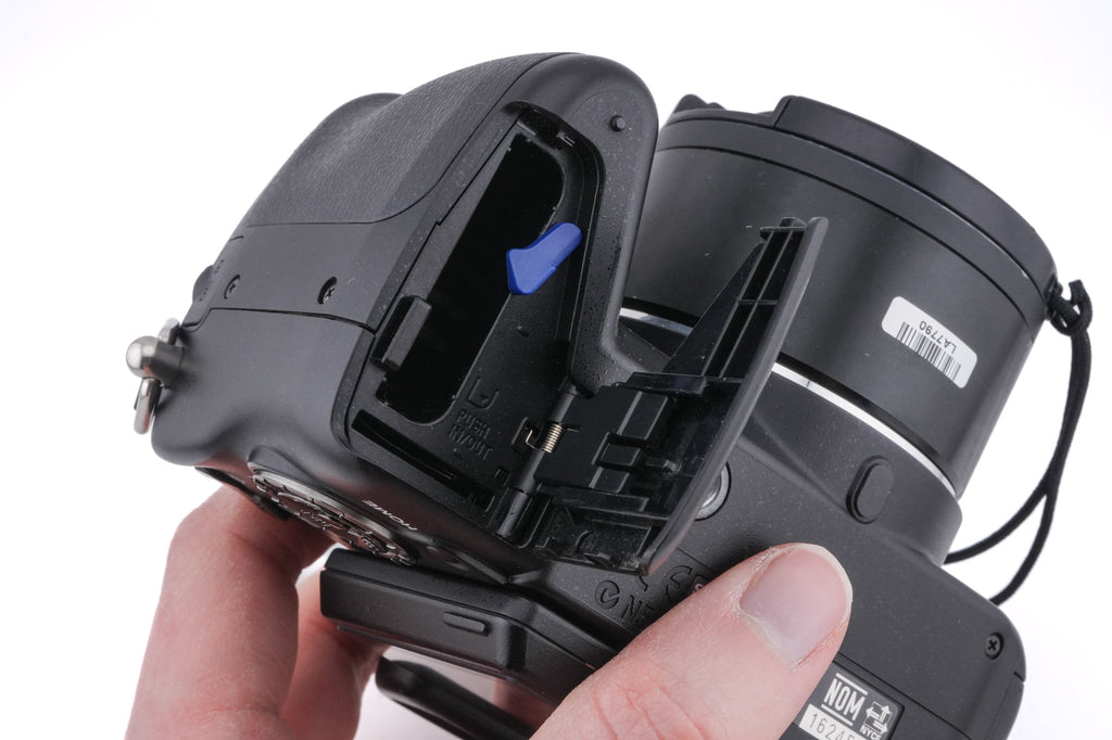 Sony Cyber-Shot DSC-H50