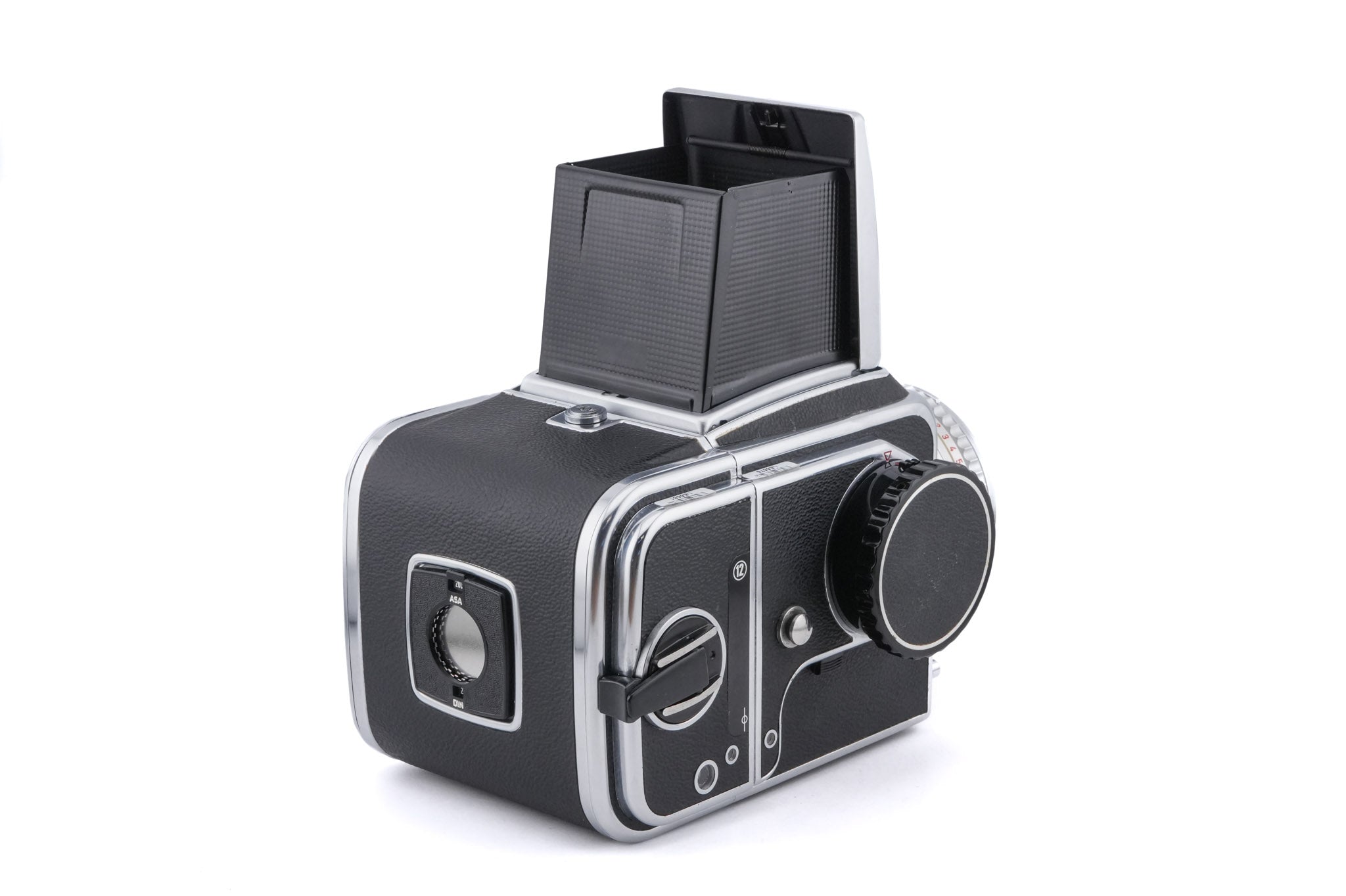 Hasselblad 500C/M (Silver, 10026) + Waist Level Finder (Old / Silver, 42021) + Focusing Screen with Split-Image Rangefinder (42188) + 80mm f2.8 Planar T* C (Silver, 20028) + A12 Film Magazine (Silver, 30074)