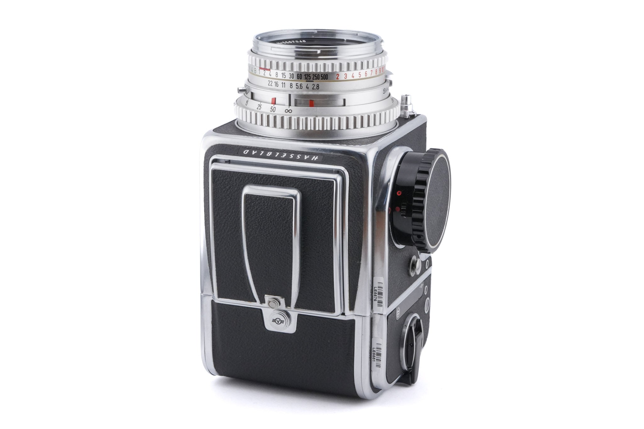 Hasselblad 500C/M (Silver, 10026) + Waist Level Finder (Old / Silver, 42021) + Focusing Screen with Split-Image Rangefinder (42188) + 80mm f2.8 Planar T* C (Silver, 20028) + A12 Film Magazine (Silver, 30074)