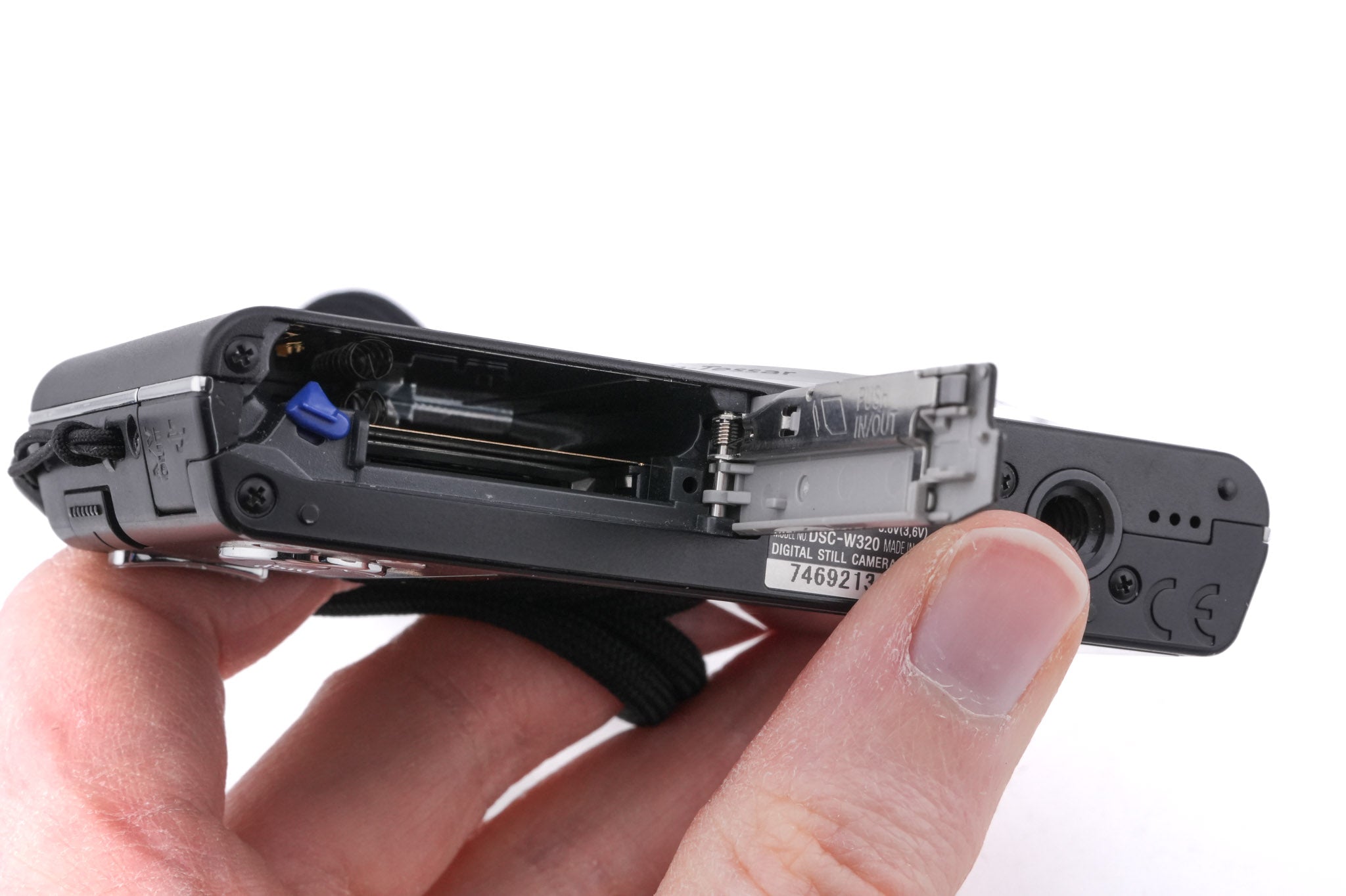 Sony Cyber-Shot DSC-W320