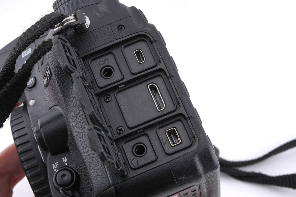 Nikon D7100