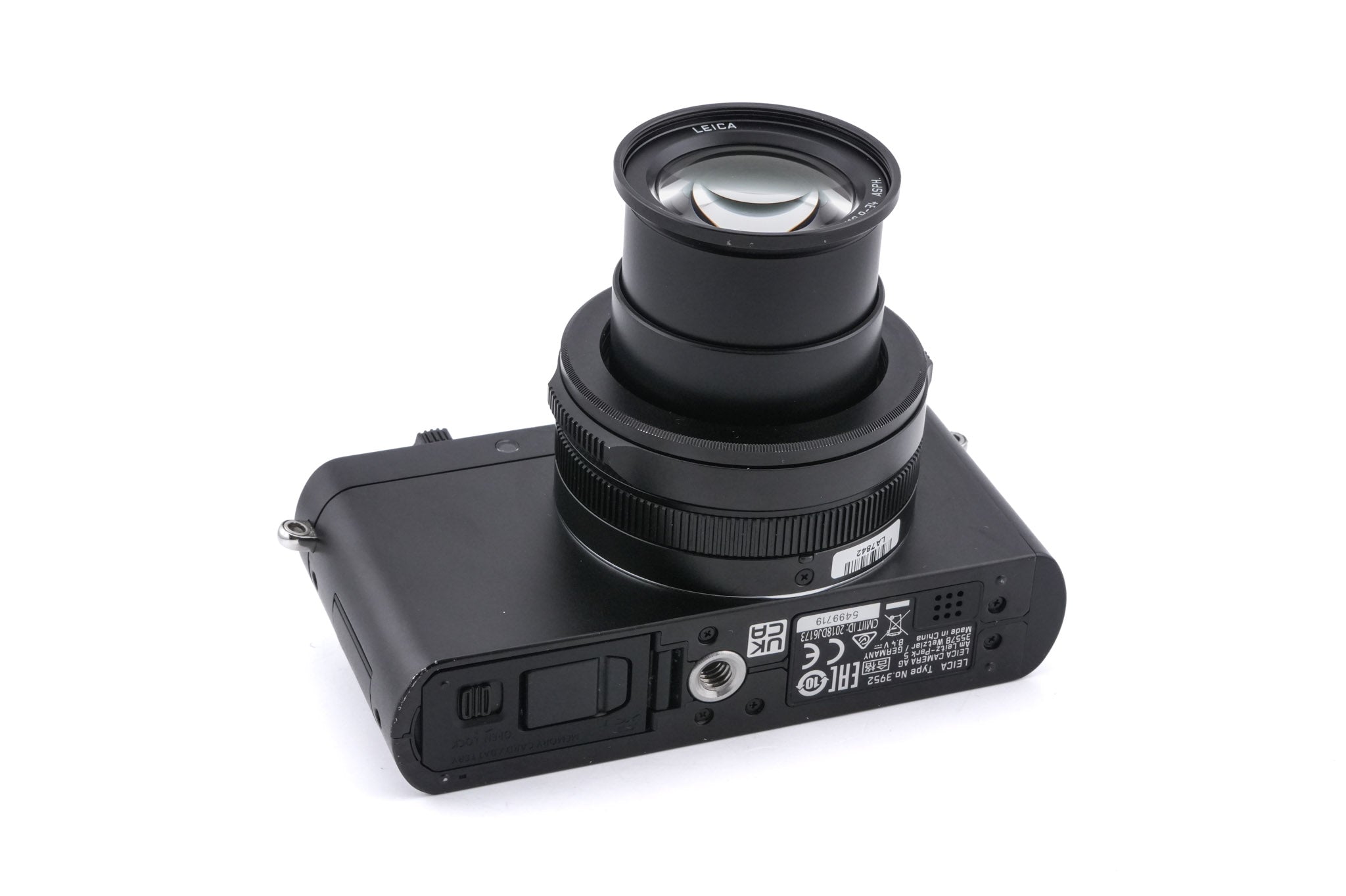Leica D-Lux 7 + CF D Flash