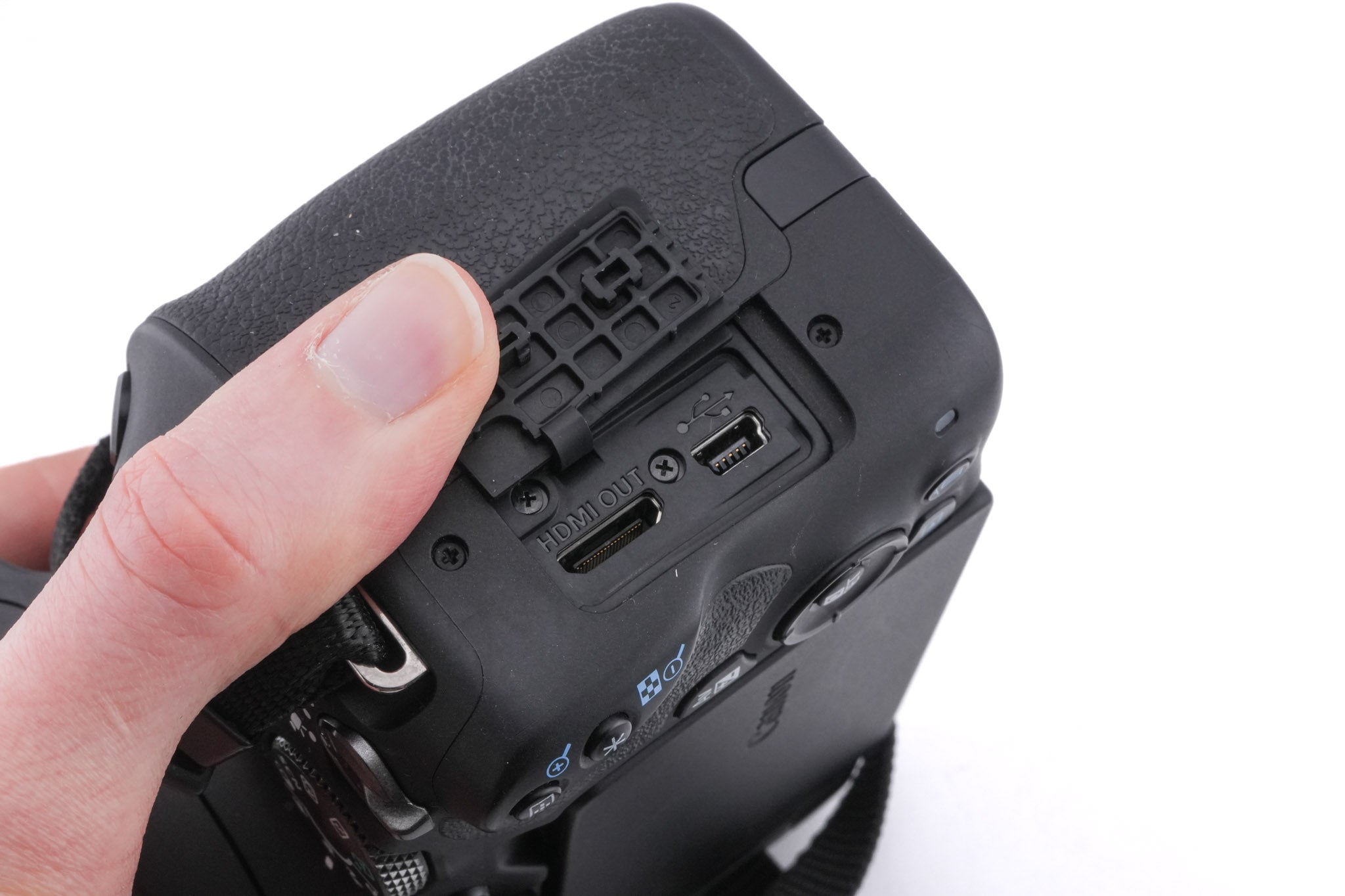 Canon EOS 200D