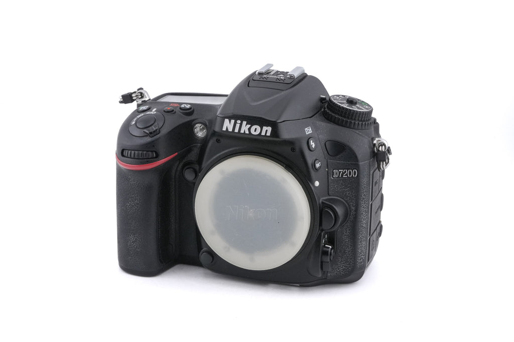 Nikon D7200