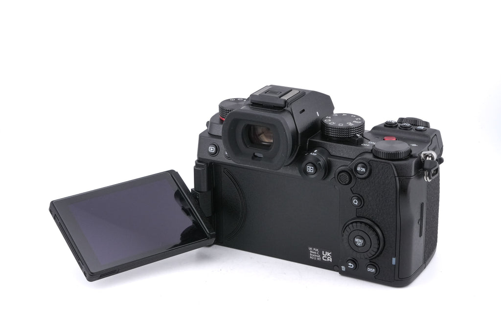 Panasonic Lumix DC-S5D