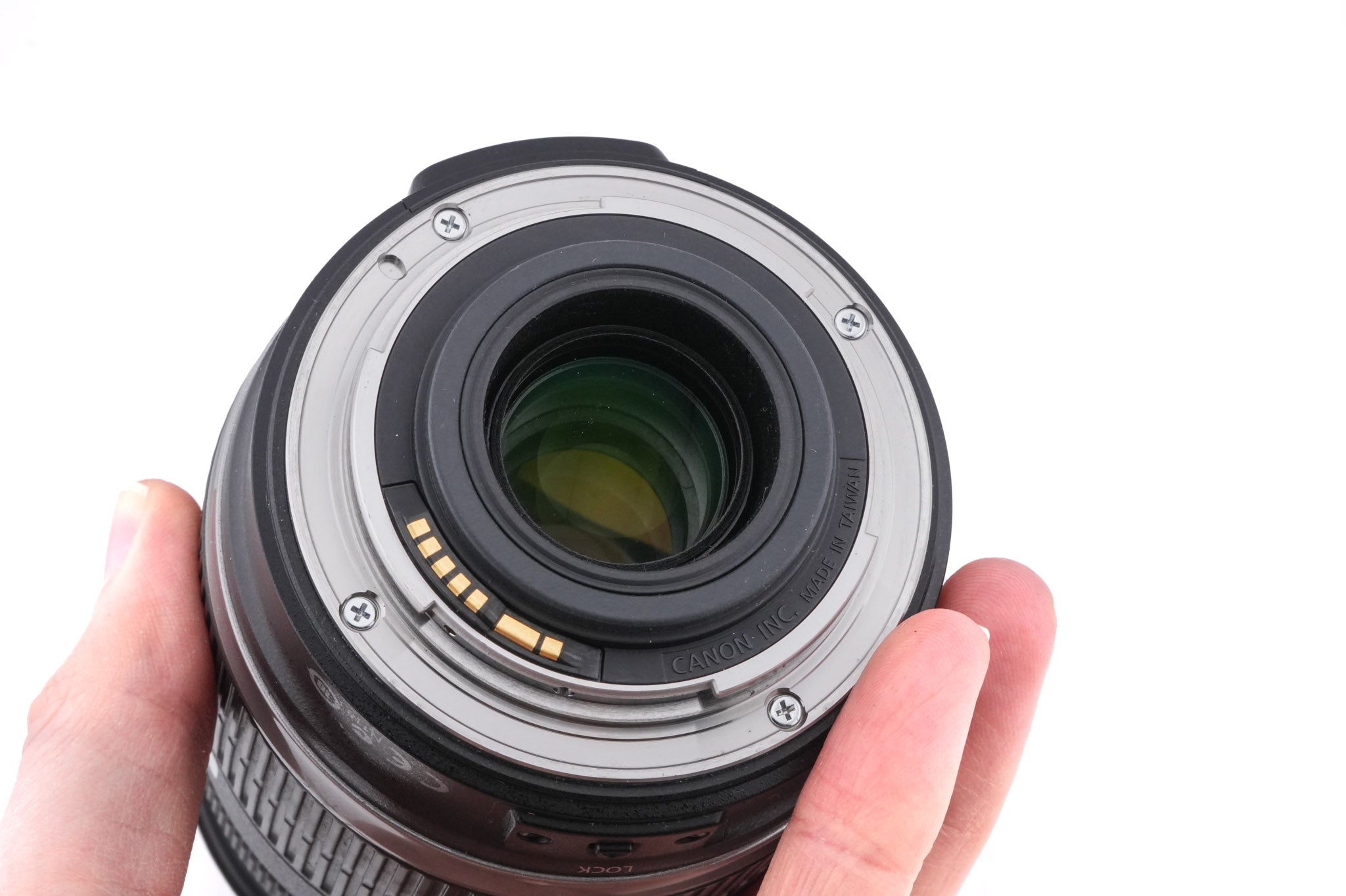 Canon 18-200mm f3.5-5.6 IS