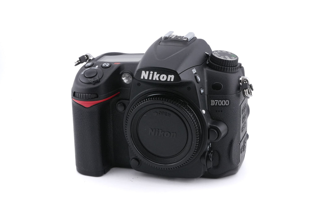 Nikon D7000