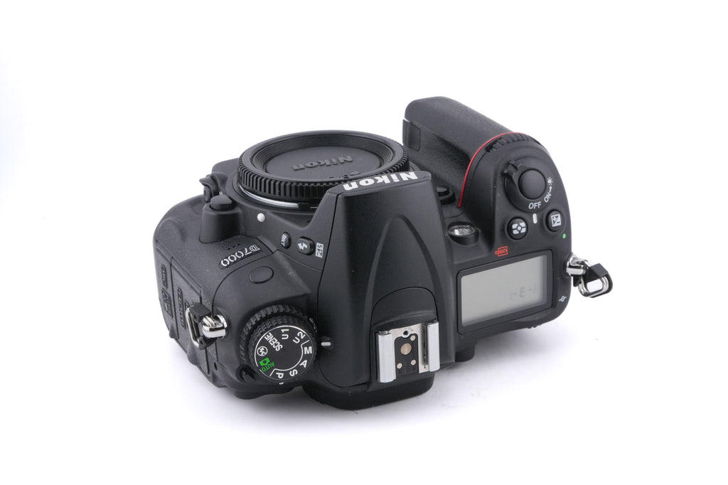 Nikon D7000