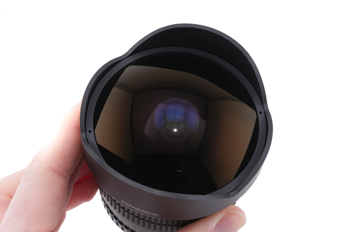Samyang 8mm f3.5 Fish-Eye CS