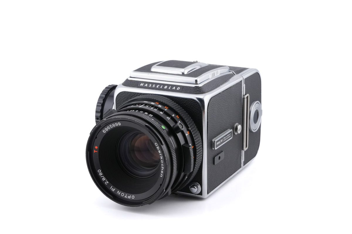 Hasselblad 500C/M (Silver, 10026) + Waist Level Finder (Old / Silver, 42021) + A12 Film Magazine (Silver, 30074) + 80mm f2.8 Opton PL T* CF + Standard Focusing Screen (42161)