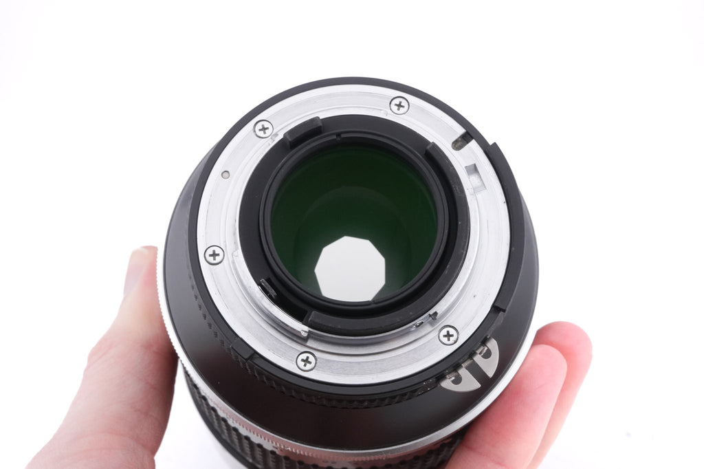 Nikon 180mm f2.8 Nikkor*ED AI-S