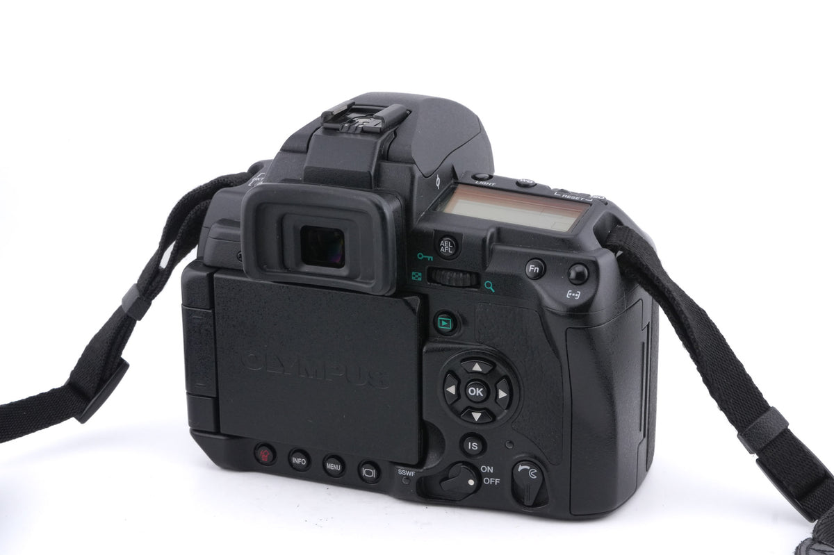 Olympus E-3