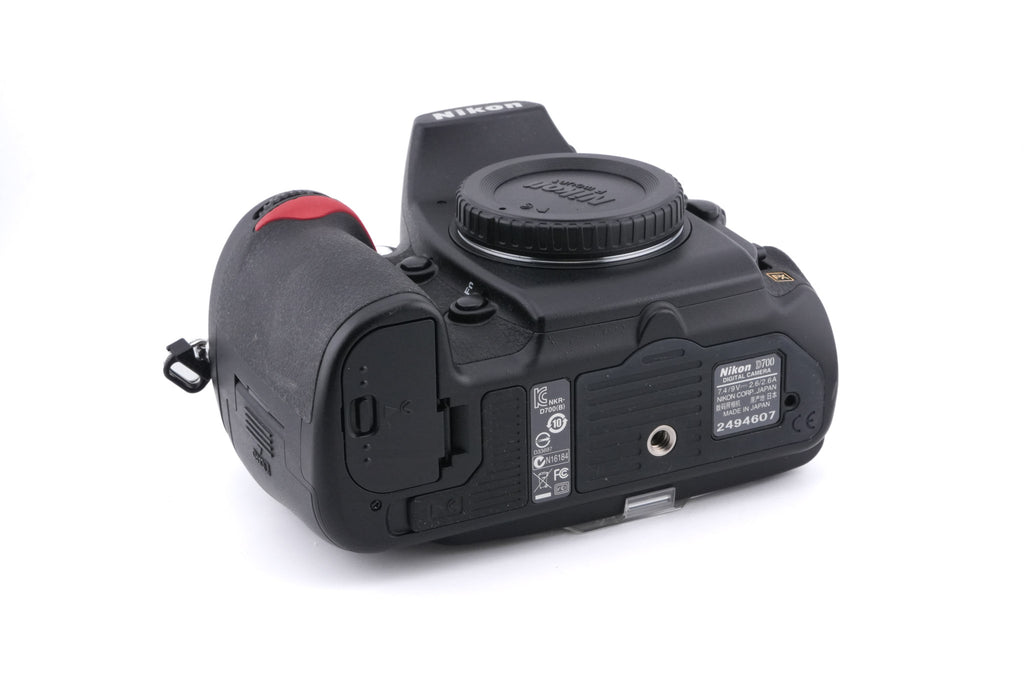 Nikon D700