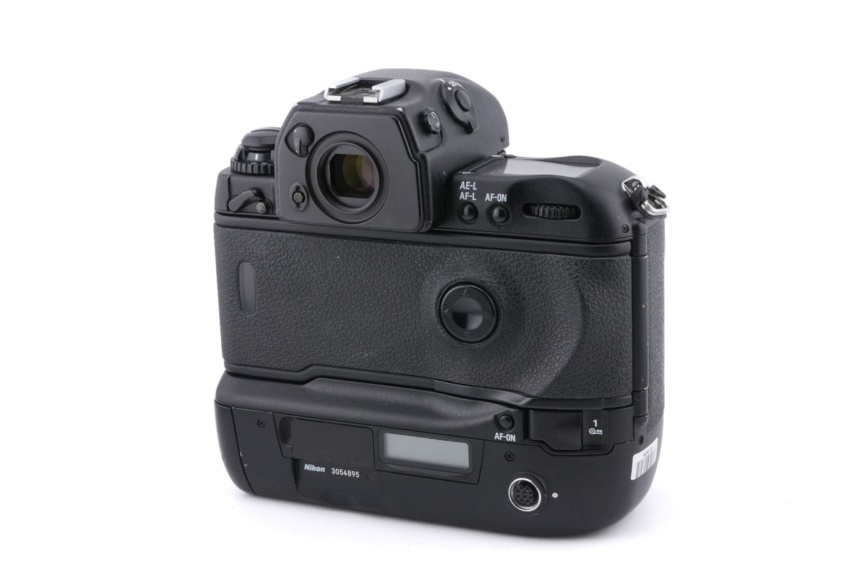 Nikon F5