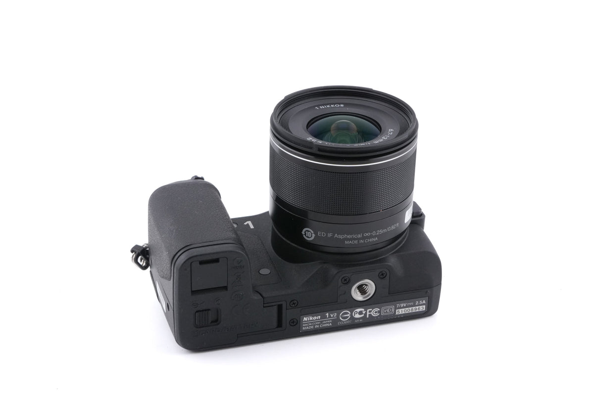 Nikon 1 V2 + 6.7-13mm f3.5-5.6 1 Nikkor VR
