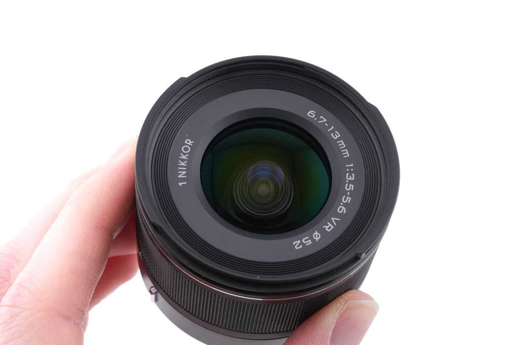 Nikon 1 V2 + 6.7-13mm f3.5-5.6 1 Nikkor VR