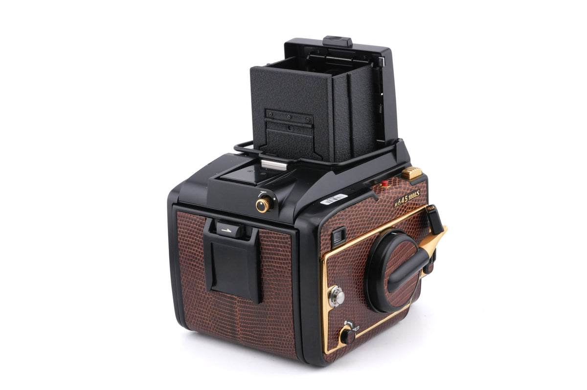 Mamiya M645 1000S (Golden Lizard/Jubilee) + Waist Level Finder S (Golden Lizard/Jubilee) + AE Prism Finder (Golden Lizard/Jubilee)