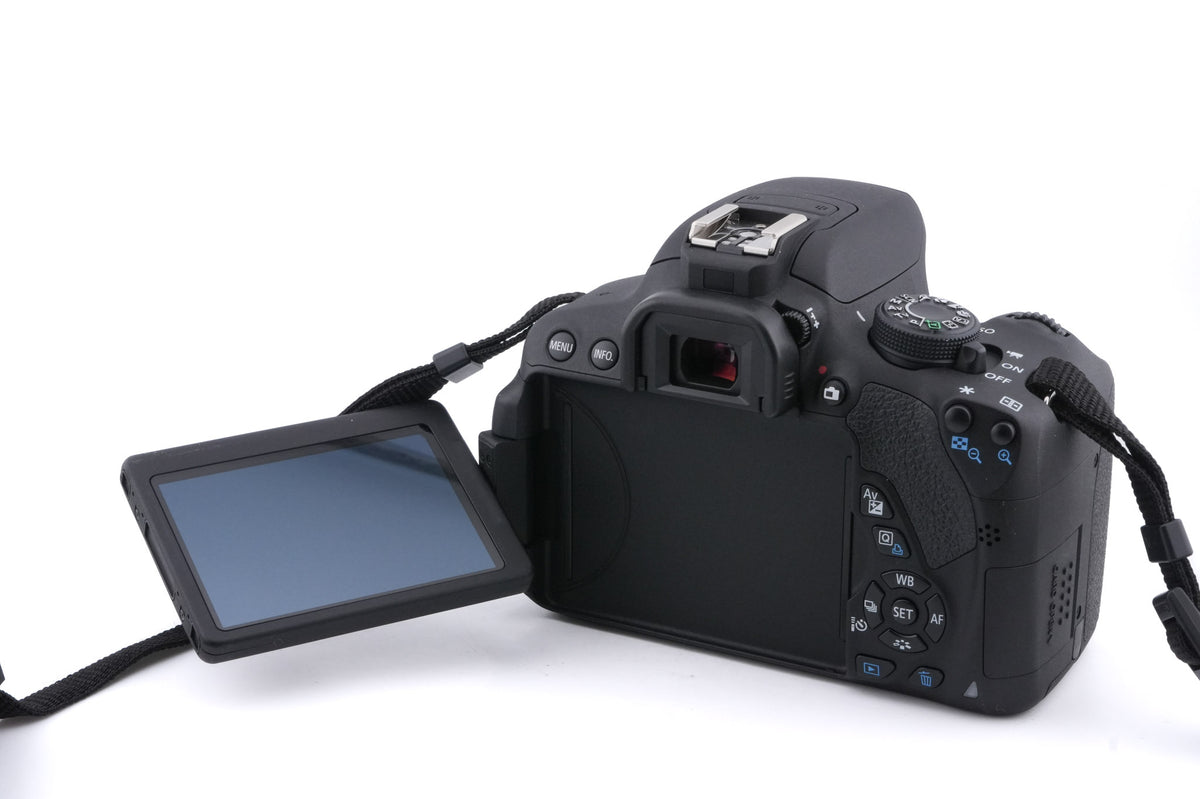 Canon EOS 700D