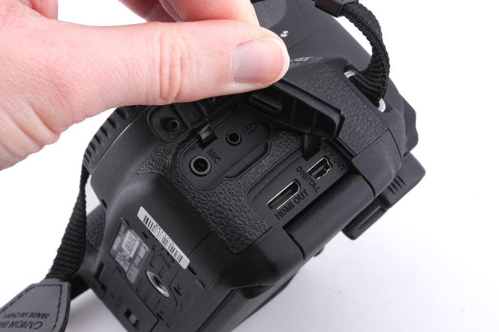 Canon EOS 700D