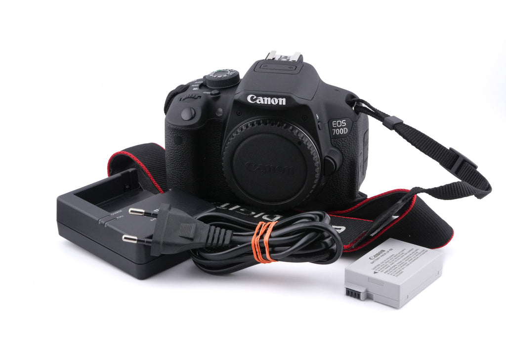 Canon EOS 700D