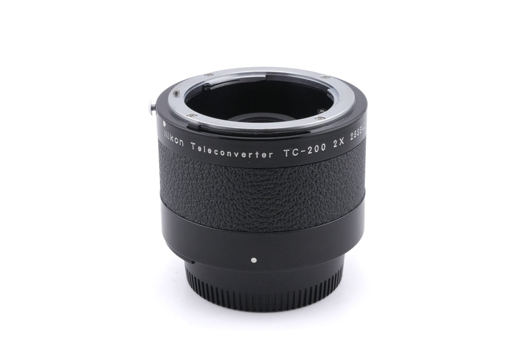 Nikon TC-200 2x Teleconverter