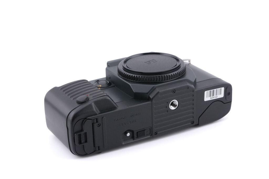 Canon T70