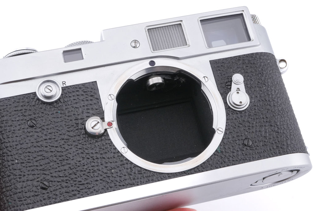 Leica M2 (Button Rewind) (Silver, KOOHE / 10800 / 10300)