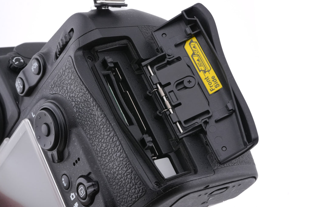 Nikon D810