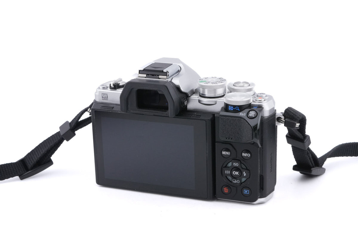 Olympus OM-D E-M10 Mark III