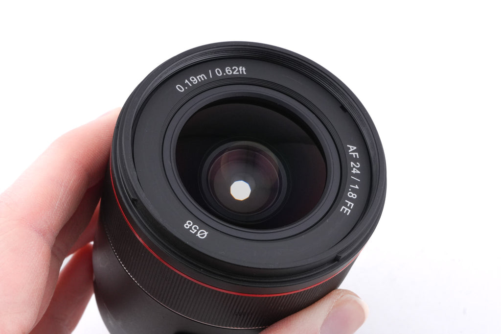 Samyang 24mm f1.8 AF