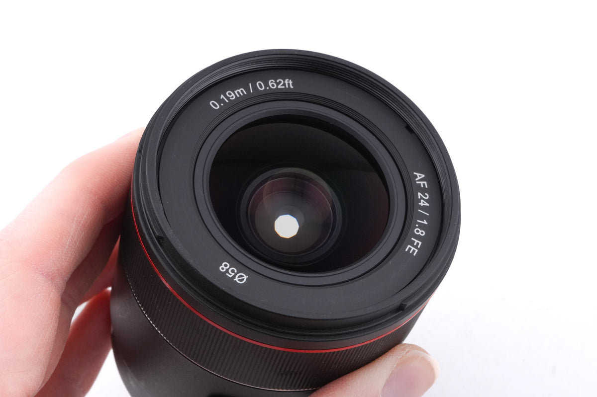 Samyang 24mm f1.8 AF